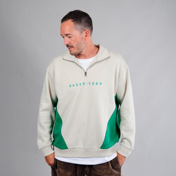 Classic Embroidered Panel 1/4 Zip Sweatshirt