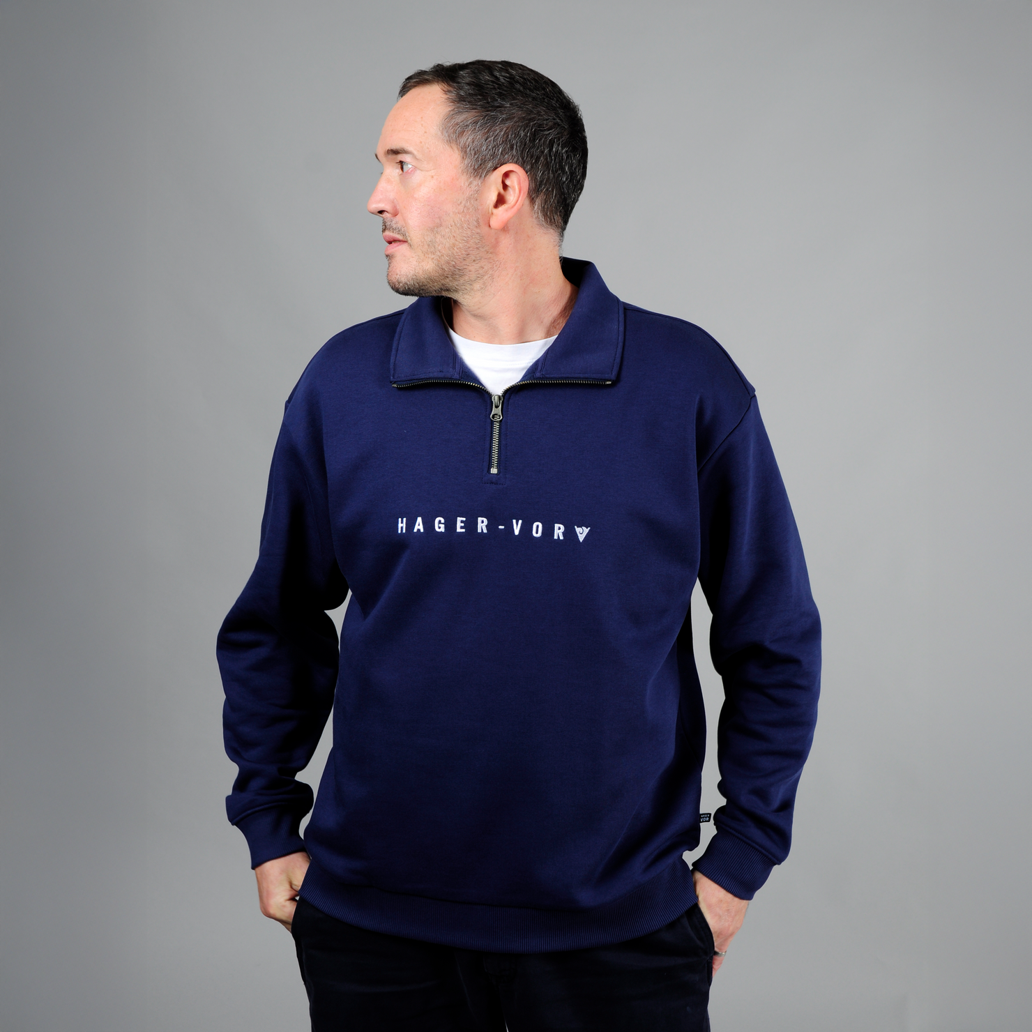 Classic Embroidered 1/4 Zip Sweatshirt