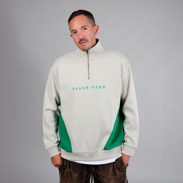 Classic Embroidered Panel 1/4 Zip Sweatshirt